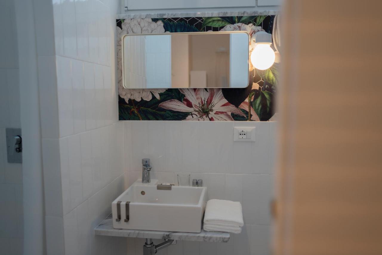 Interno21 Bed & Breakfast Naples Luaran gambar