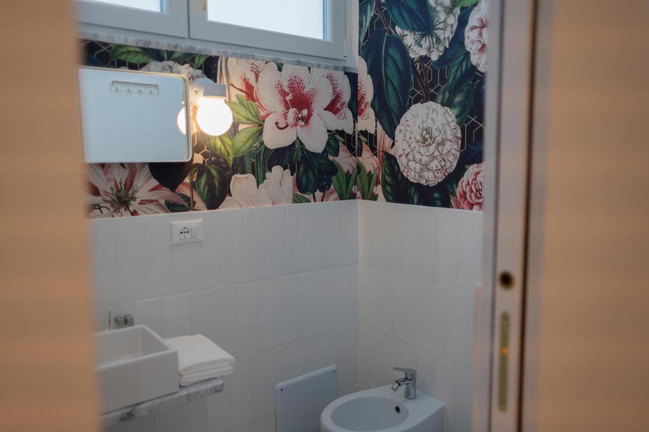 Interno21 Bed & Breakfast Naples Luaran gambar